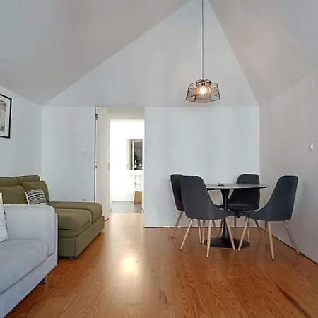 Apartament Anjos *